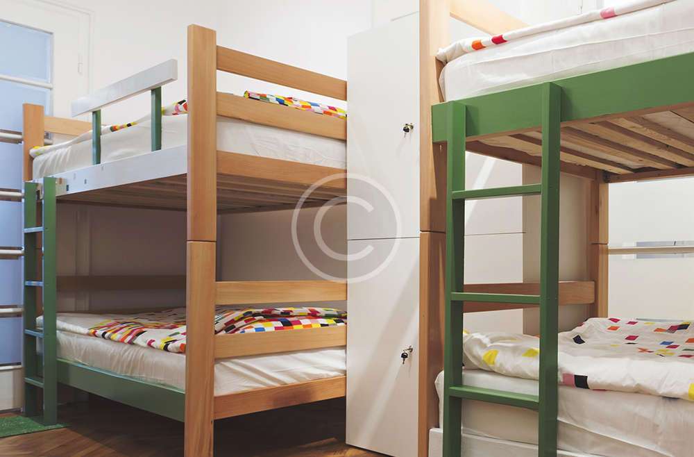 12-16 Bed Mixed Dorm